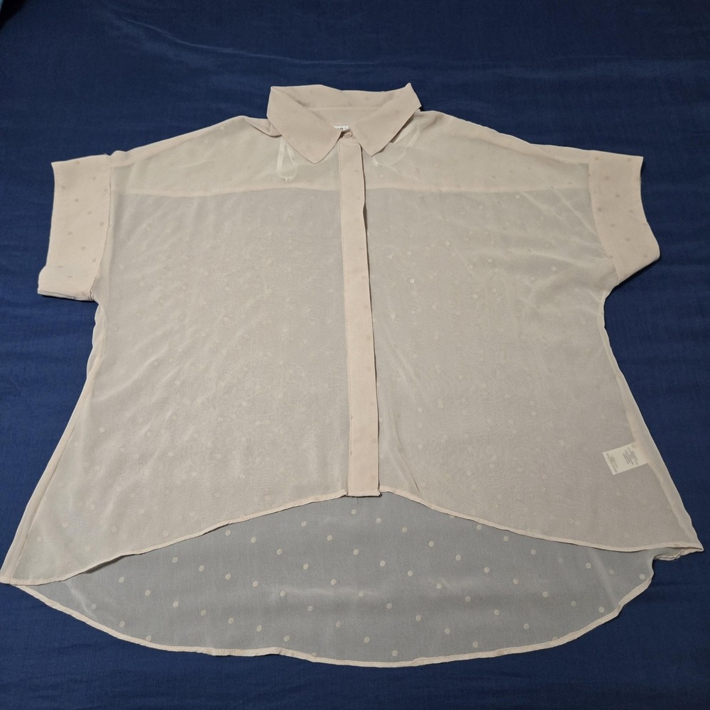 DR2 Blouse Womens‎ Medium Pink Polka Dot Chiffon Button Front Short Sleeve Top